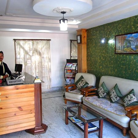 Hotel Alpine Crest Гангток Екстериор снимка